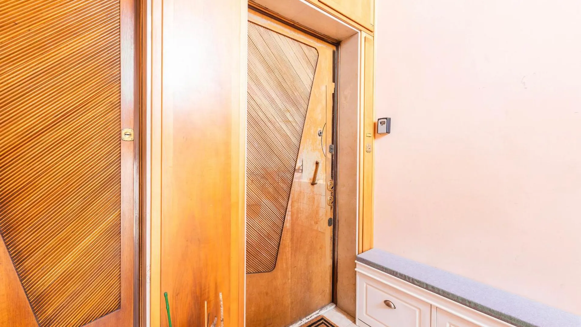 Vivilo Collection - Magna Grecia 29 View Apartment Rome