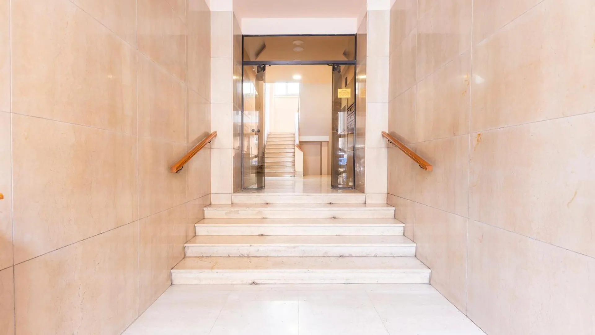 Vivilo Collection - Magna Grecia 29 View Apartment Rome Italy