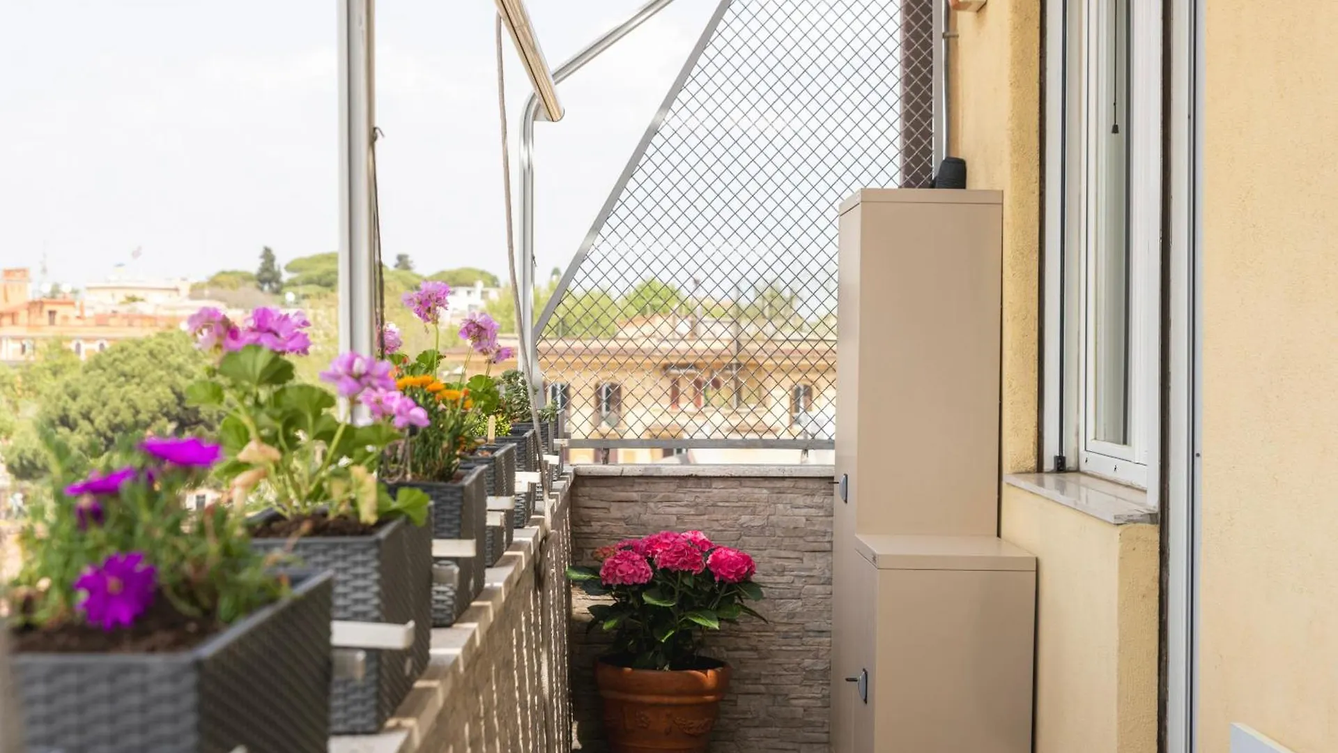 Vivilo Collection - Magna Grecia 29 View Apartment Rome