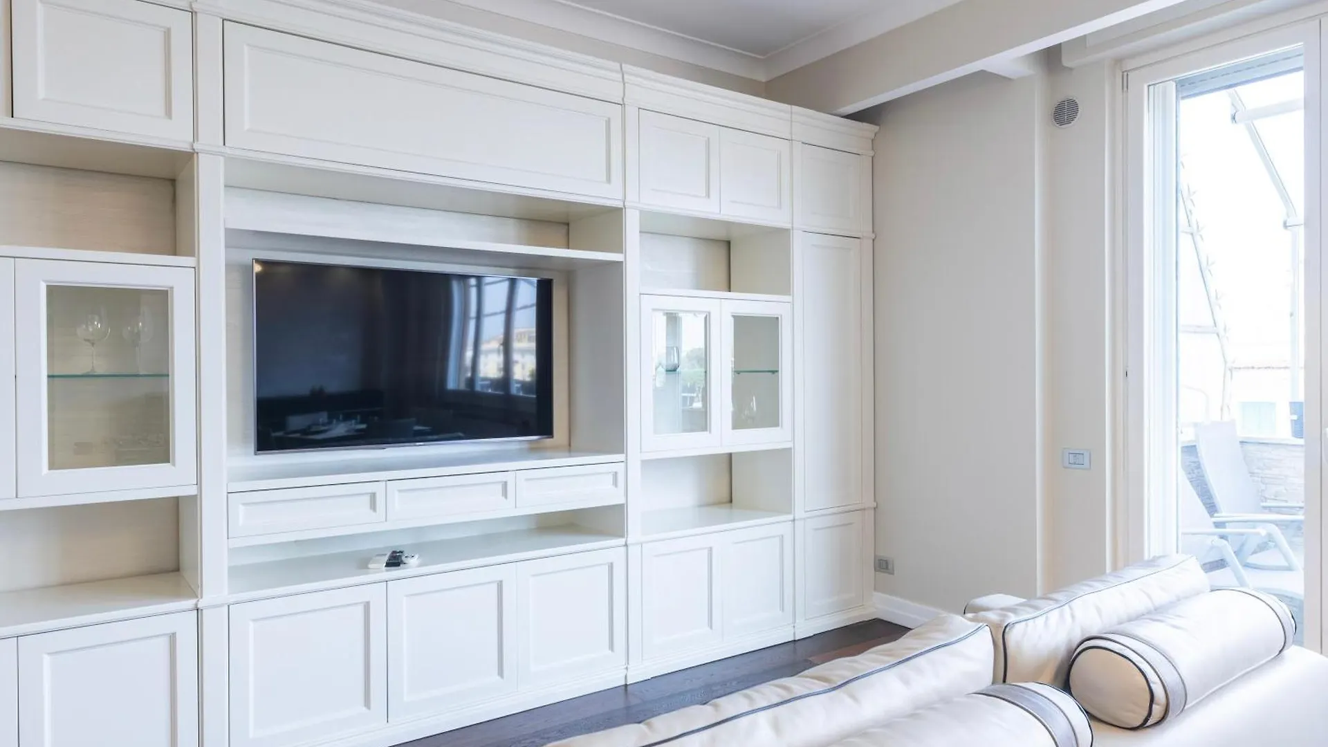 Vivilo Collection - Magna Grecia 29 View Apartment Rome