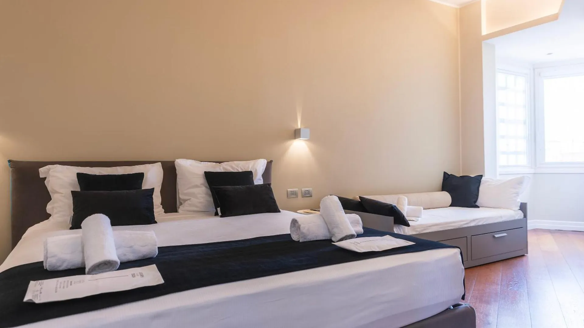 Vivilo Collection - Magna Grecia 29 View Apartment Rome